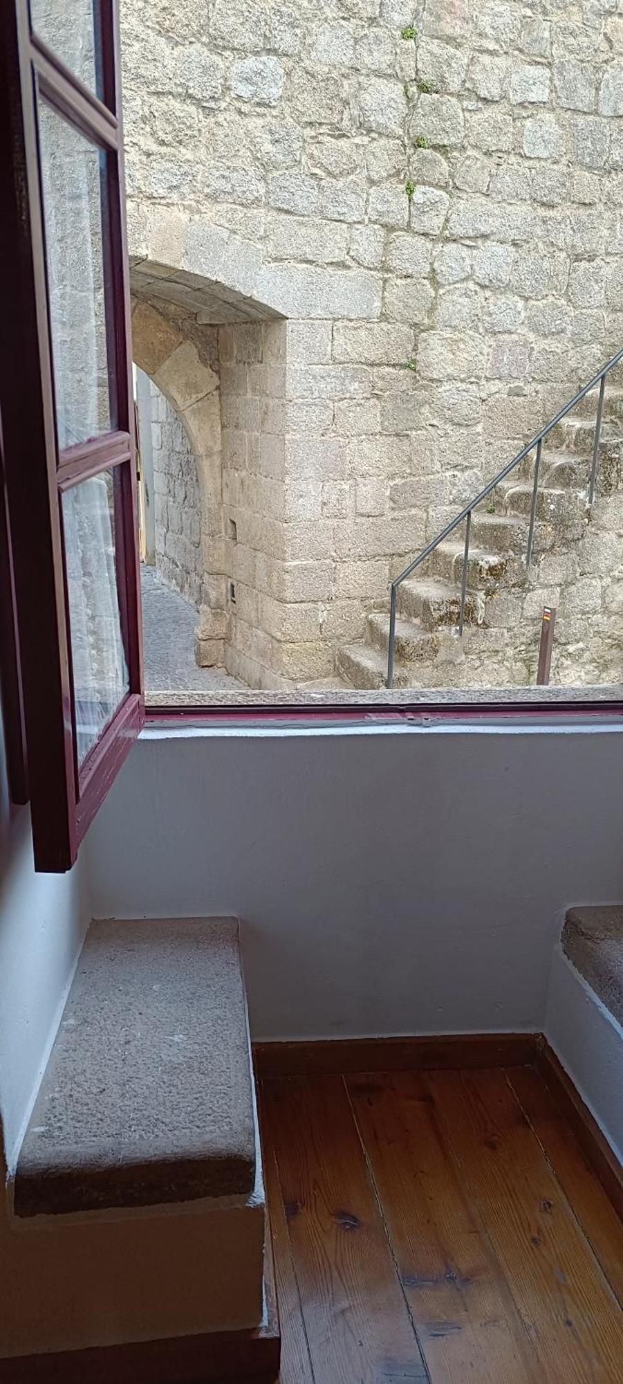 A Casinha Do Arco, Porta Da Vila Nisa Extérieur photo